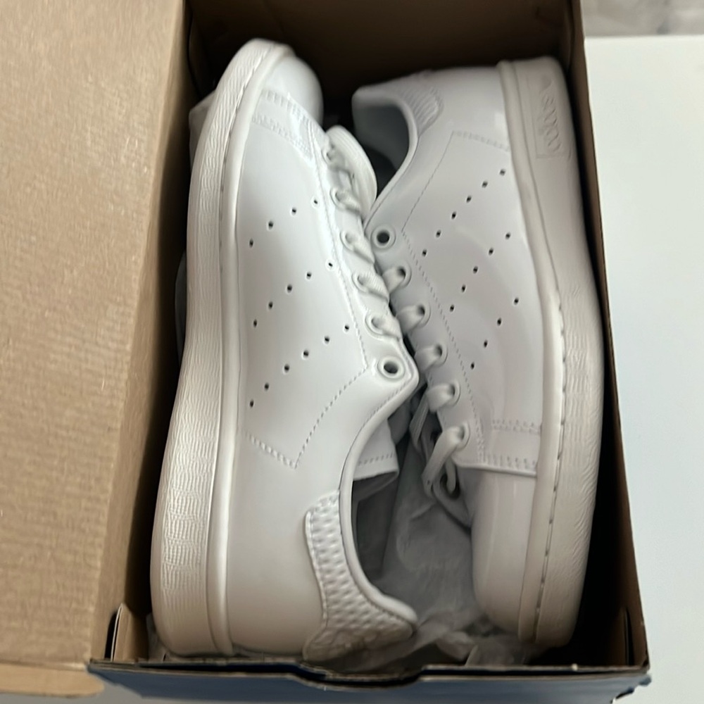 ADIDAS EE4760 STAN SMITH WOMEN'S SIZE US WHITE SNEAKERS